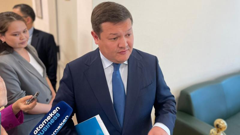 Асхат Оралов: Бейбіт Шүменовтың ісі қазір құқықтық алаңда қаралып жатыр