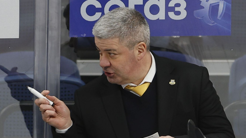 Қазақстан құрамасының штабына кірген бапкер Ресейдің атақты клубында қызмет алды