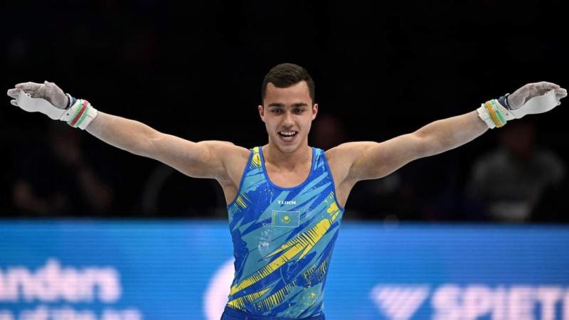 Шерзод Давлатов пен Аман Бақытжан Азия чемпионатының қола жүлдесі үшін белдесті