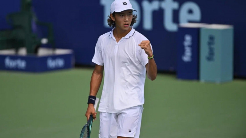 Амир Омарханов Тунис турнирінде алғашқы жеңісіне қол жеткізді