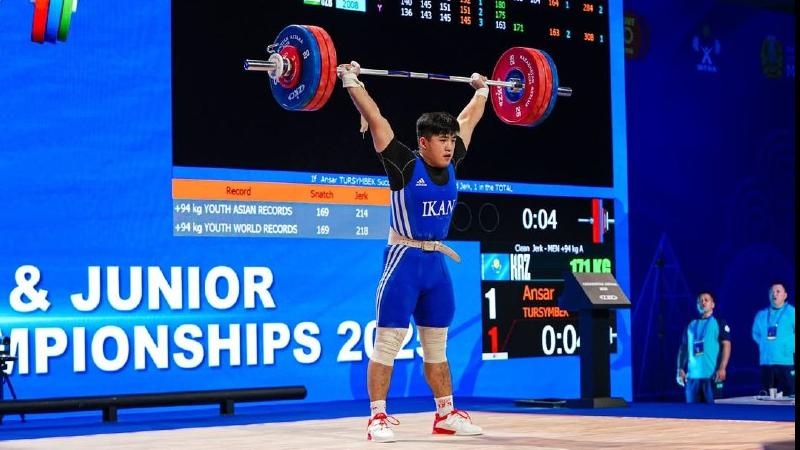 Аңсар Тұрсынбек ауыр атлетикадан Азия чемпионатында күміс жүлдегер атанды