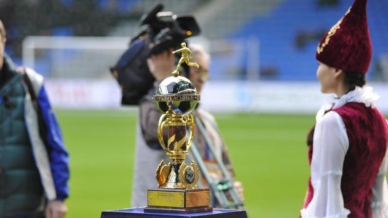 Мәнерлеп сырғанаудан Илья Малинин Гран-придің финалында әлемдік рекордты жаңартты