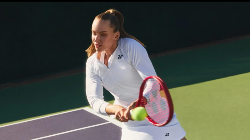 Елена Рыбакина жас теннисшілерге шеберлік сабағын өткізеді