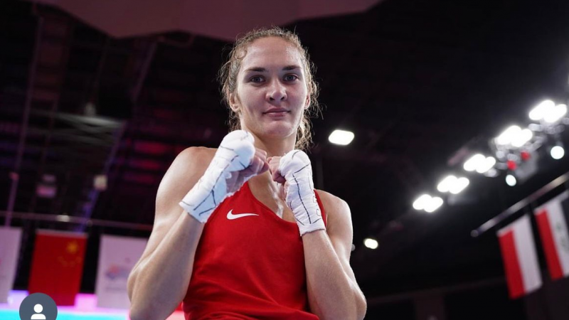Карина Ибрагимова бокстан әлем чемпионатының ширек финалына шықты