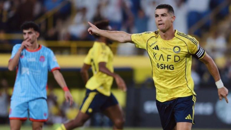 Криштиану Роналду өз мансабындағы 954 голын салды