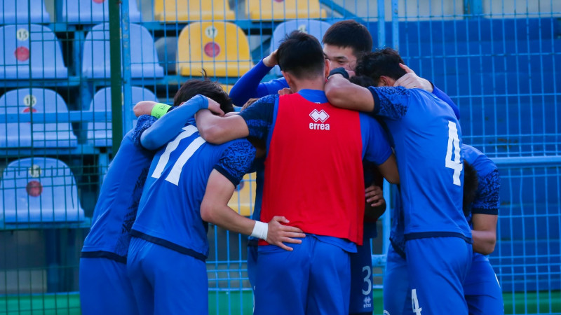 Қазақстан U-19 құрамасы Еуро-2026 іріктеу кезеңінде Румынияны жеңіп жатыр