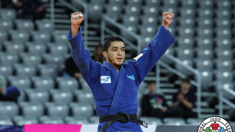 Шерзод Давлатов Ислам Ынтымақтастығы ойындарының бірінші жүлдесін алды