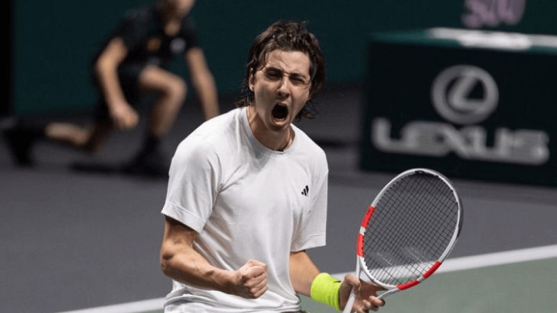 Александр Шевченко Аустралиядағы турнирде ширек финалға шықты