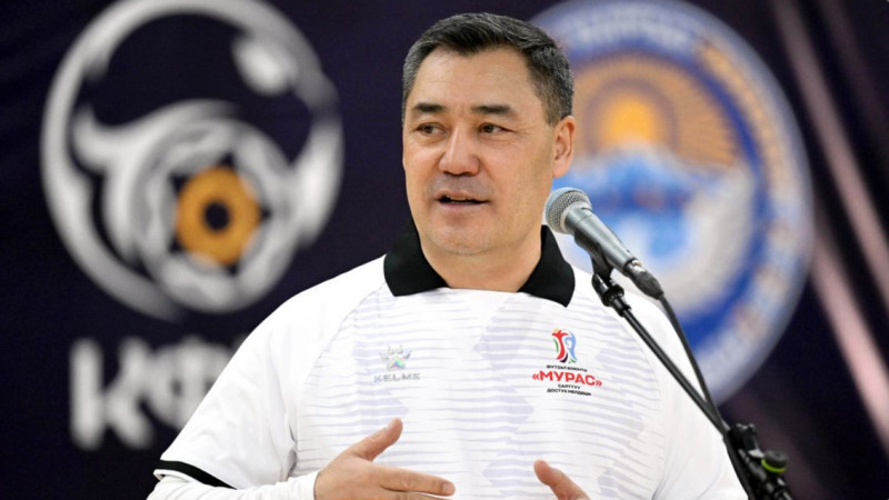 Қырғызстан президенті қатысқан футзал турнирінде Садыр Жапаровтың командасы жеңіліп қалды