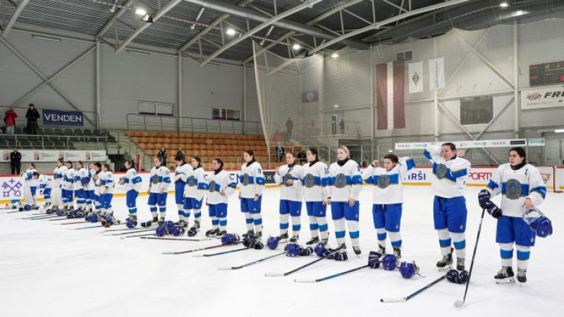 Хоккейден Қазақстан қыздар құрамасы әлем чемпионатында Нидерландпен ойнайды
