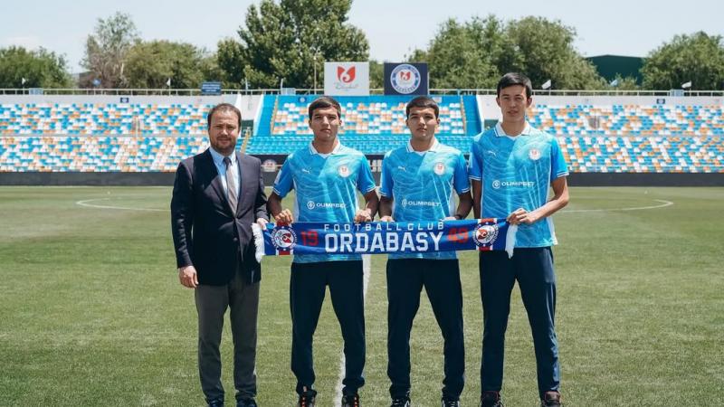 «Ордабасы» үш футболшымен келісім-шарт жасасты