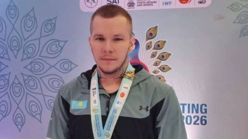 Ауыр атлетика: Александр Уваров Азия чемпионатының қола жүлдегері атанды 