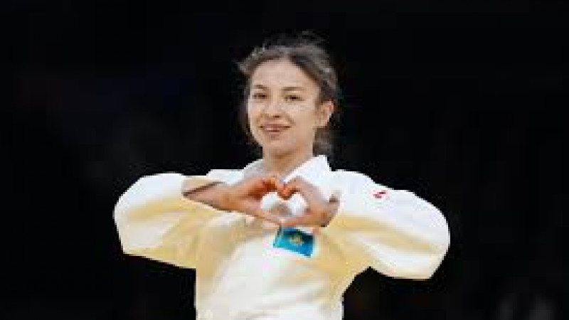 Париж Паралимпиадасының чемпионы Ақмарал Науатбек босанды