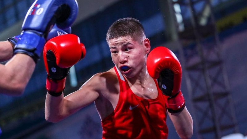 Бокстан Азия чемпионатының 4 сәуір күнінде кімдер жұдырықтасады?