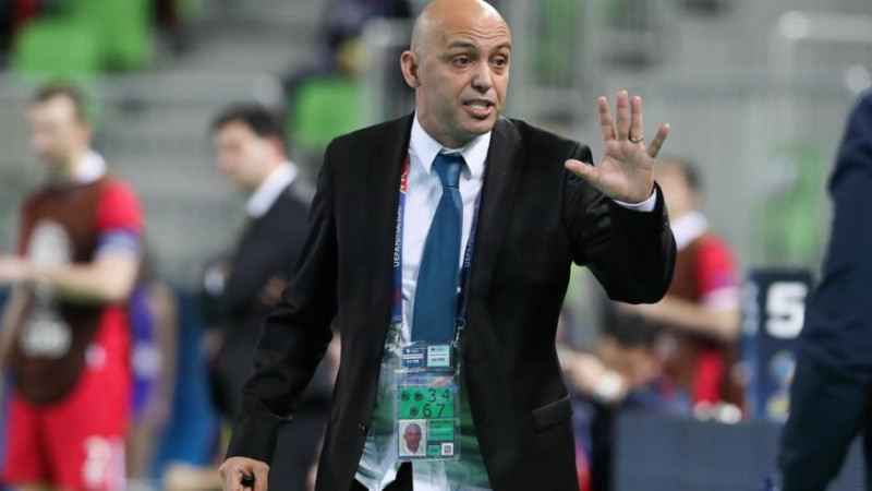 Футзалдан Қазақстан құрамасының келесі бапкері кім болады?