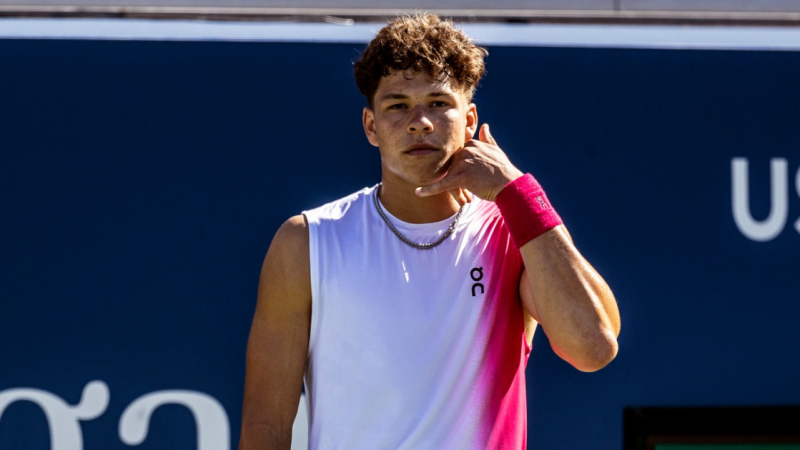 ATP рейтингінде алтыншы орындағы теннисші турнирді жалғастыра алмайды