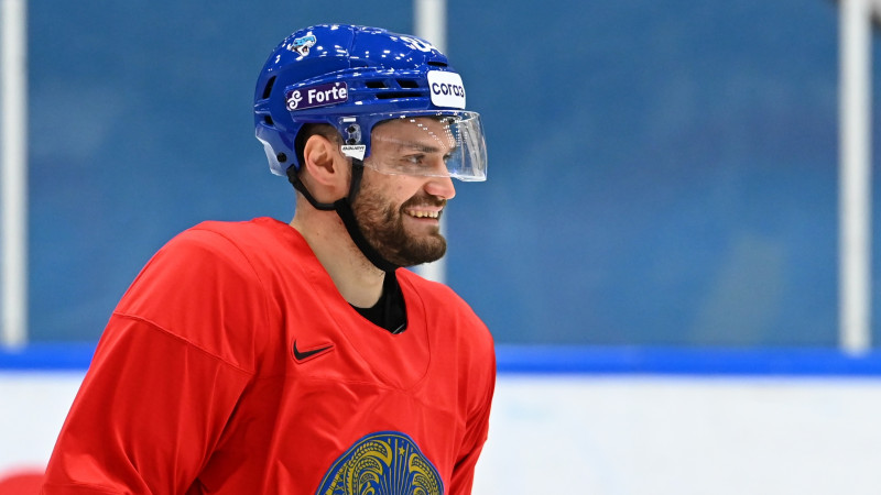 Хоккейден ұлттық құрама әлем чемпионатының дайындығына кірісті