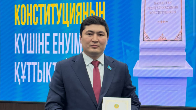 Грэпплингтен Азия чемпионы Халық Кеңесінің құрамына енді