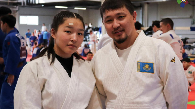 Әрбір жеңіс үлкен еңбекпен келеді – Фатима Сұлығалиеваның әкесі әрі жеке бапкері