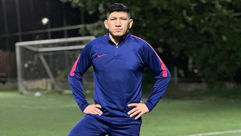 Қуат Хамитов: Шавкат Рахмонов чемпиондық жекпе-жегін Қазақстанда өткізеді деп ойламаймын