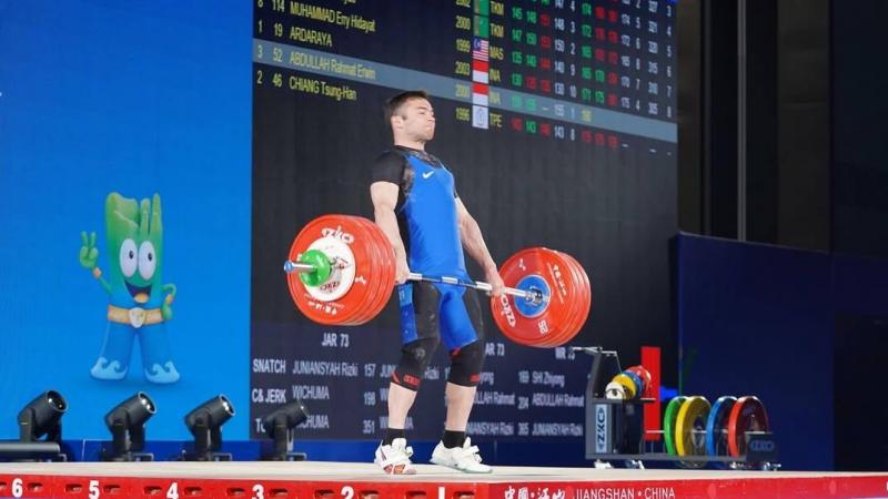 Ауыр атлетикадан Азия чемпионатында Пётр Хребтов қола алды
