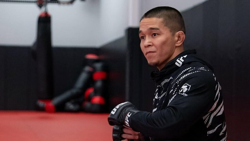 Асу Алмабаев 2026 жылы неше айқас өткізеді?