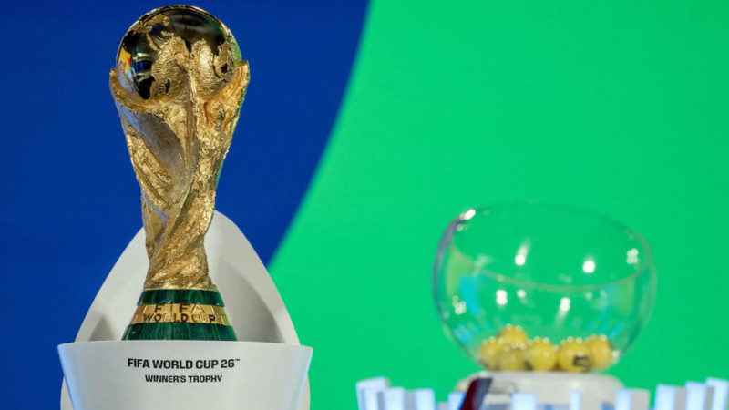 Футболдан ӘЧ-2026: Е тобындағы бәсеке қалай өрбімек?