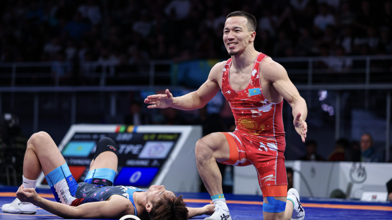 Грек-рим күресінен әлем чемпионы Айдос Сұлтанғали жаңа салмақта күресті