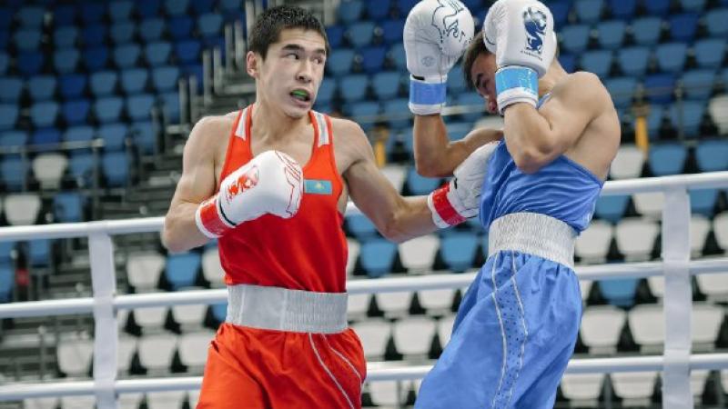Бокстан Қазақстан чемпионатында жартылай финалға кімдер жетті?