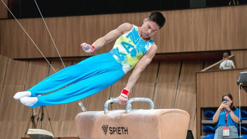 Спорттық гимнастикадан халықаралық турнирде ел намысын кімдер қорғайды?