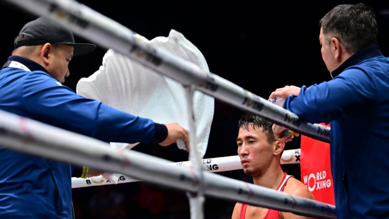 Махмұд Сабырхан Азия чемпионатында қай уақытта шаршы алаңға шығады?