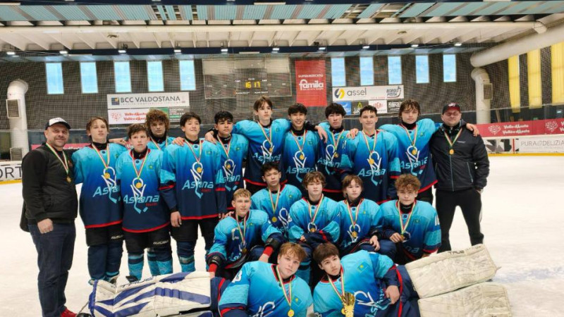 Astana Team шайбалы хоккейден халықаралық турнирде бірінші орынды иеленді