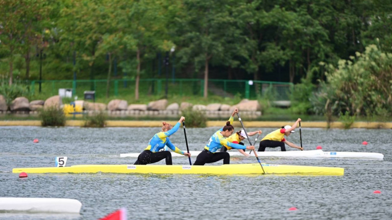 Байдарка мен каноэде ескек есуден Азия чемпионатында Қазақстан намысын кімдер қорғайды?