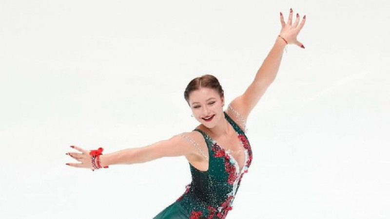 Софья Самоделкина Жапониядағы жарыста 2-орында келе жатыр 