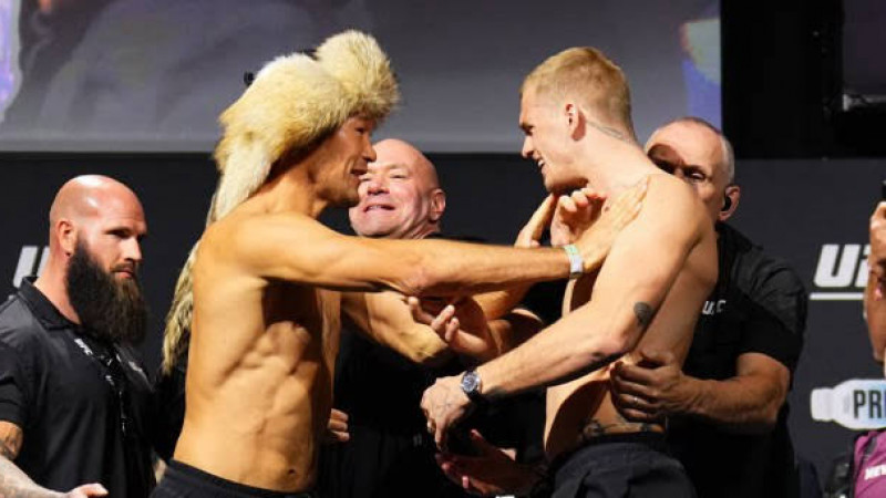 Иэн Гэрри Шавкат Рахмоновпен реванш өткізуге дайын екенін мәлімдеді