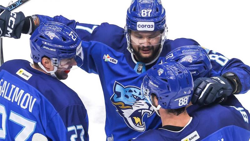 «Барыс» сырт алаңдағы ойындарына құрамы