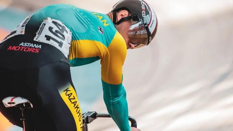 Бейбарыс Жексен завершил дебют на чемпионате мира