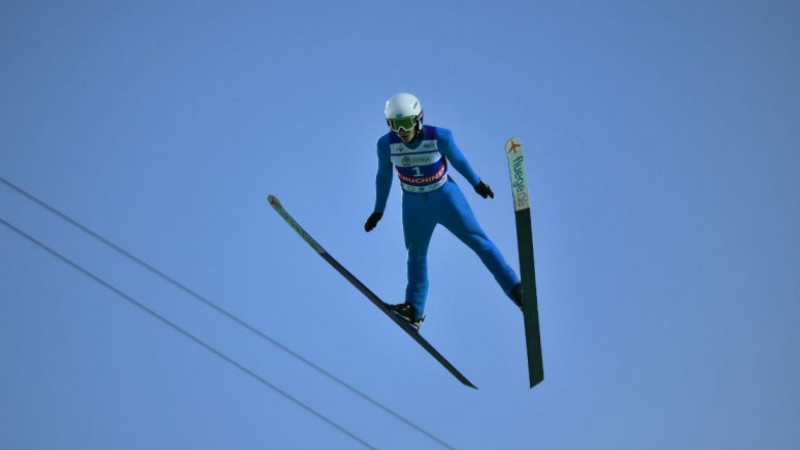 Қазақстандық спортшылар трамплиннен секіруден финалда