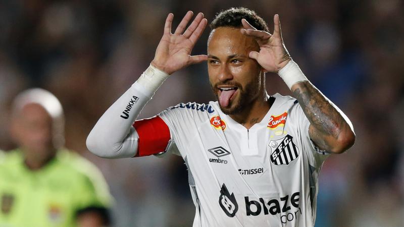 Талғат Байсуфинов Намибияның мықты тұсын атады