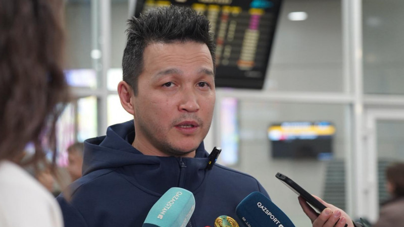 Талғат Жайлауов: Азия чемпионатында хоккейшілеріме сендім