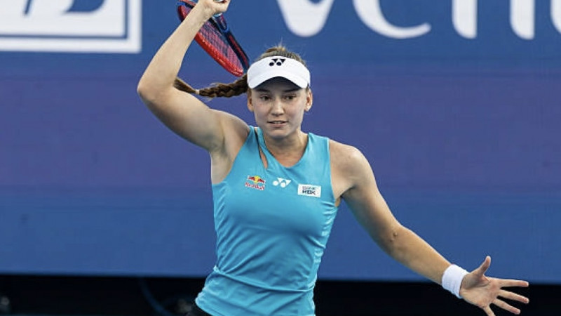 Елена Рыбакина рейтингте 500 ұпайынан айырылады